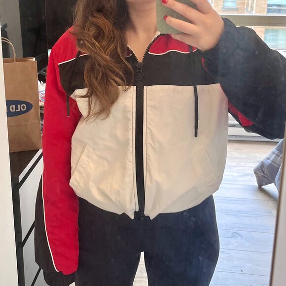 Ardene 90s colorblock bomber jacket - Picture 2 of 10